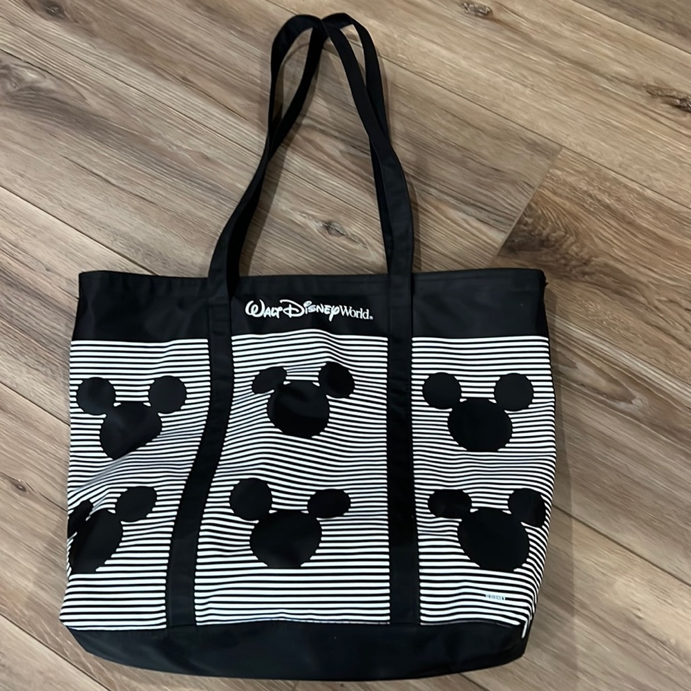 Like new Walt Disney World bag